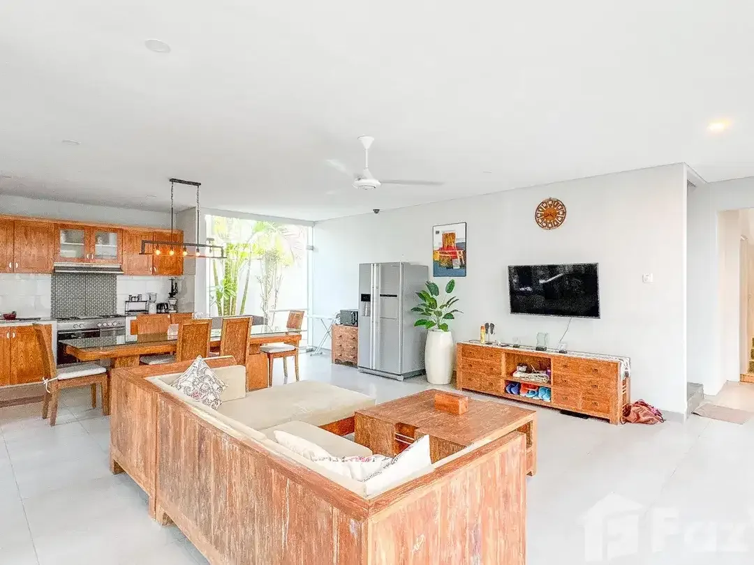 3 Bedroom Villa for rent in Kerobokan, Bali - Image 7 of 10