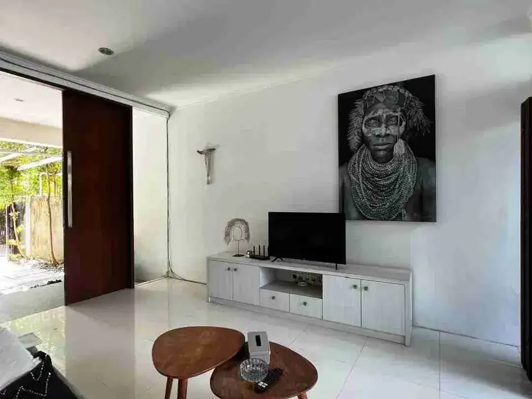 Villa Furnish 2Lt 230M2 Hanya 50Mtr Dari Raya Canggu Dkt Pantai Berawa - Image 5 of 10