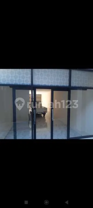 Dijual Bangunan Baru 2025 Ruko Plus Rumah Area Belakang 2 Lantai Pinggi Jalan Kota Singaraja Buleleng - Image 3 of 4