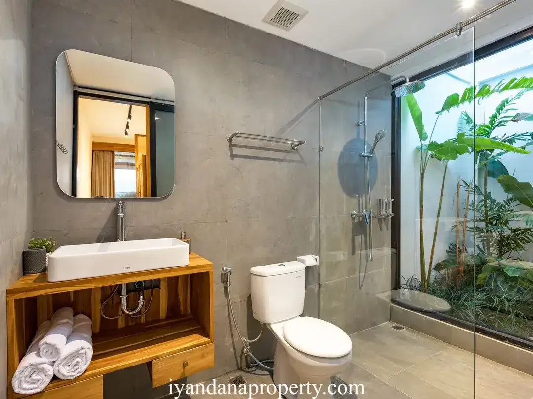ID:H-20 Disewakan Villa Canggu Kuta Utara Bali Dekat Pererenan - Image 8 of 10