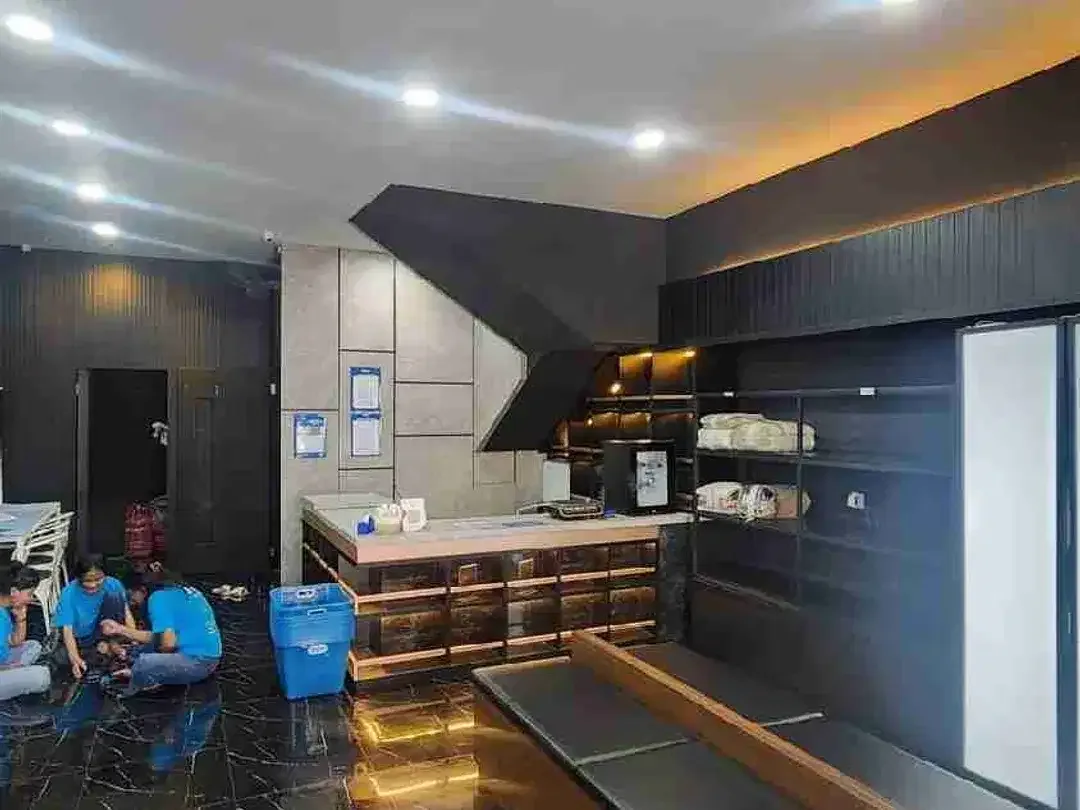 Gedung+usaha laundry aktif 150M2 harga 3,5milyard SIAP JALAN - Image 5 of 8