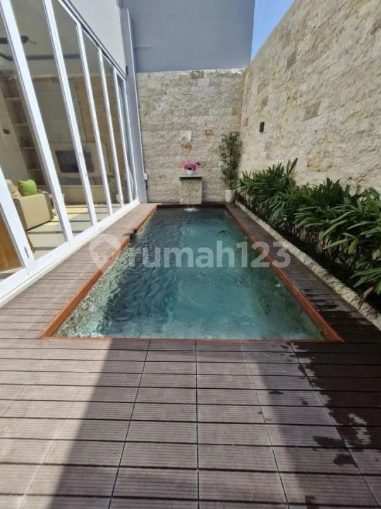 Rumah, 2 Lantai, Full Furnished , Pool , Dekat Pantai dan Mall - Image 2 of 4