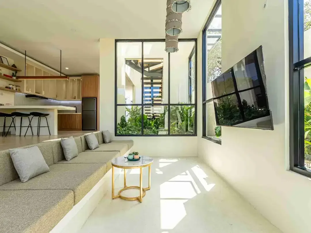 DIJUAL atau DISEWAKAN VILLA MODERN MEWAH DI UNGASAN DEKAT PANTAI - Image 4 of 6