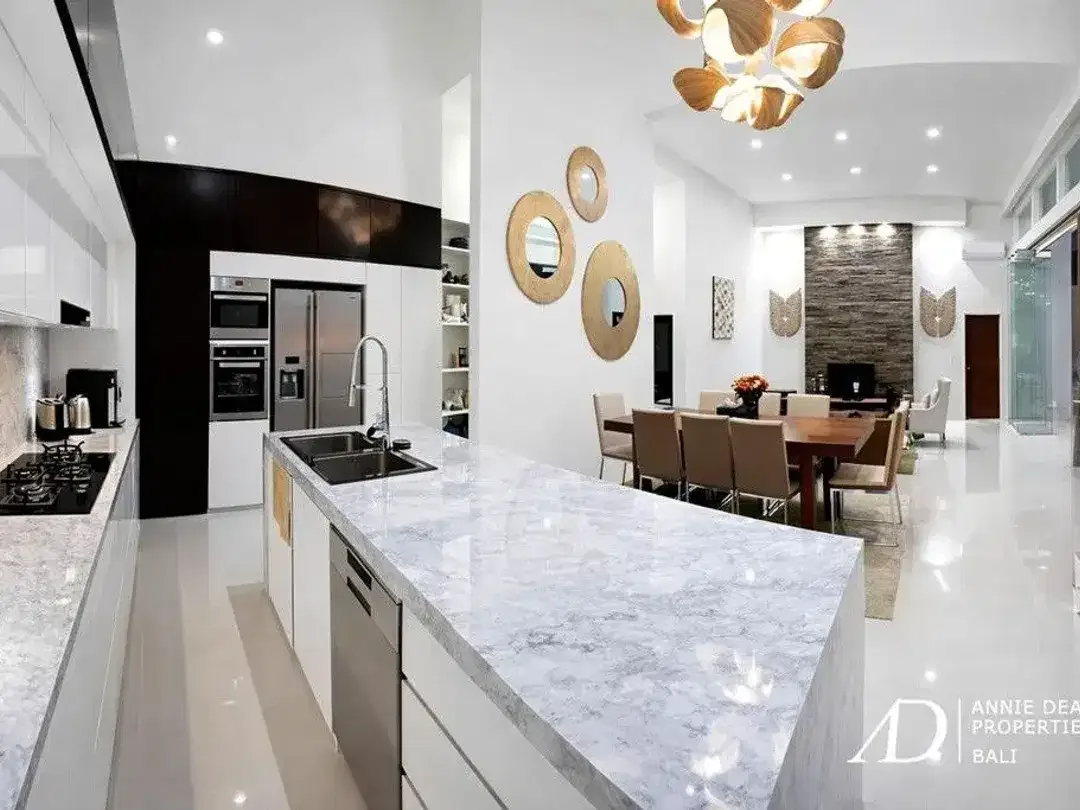 FREEHOLD | MODERN MINIMALISTIC VILLA - JIMBARAN - Image 7 of 10