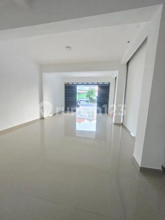 Dijual Ruko Modern 3 Lantai - Jl. Cokroaminoto, Denpasar Utara - Image 3 of 4