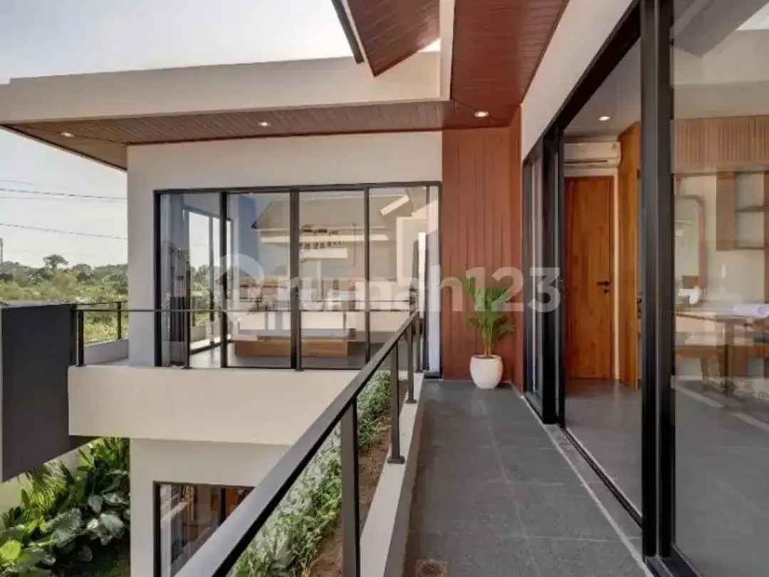 Modern Tropis Villa For Leasehold In Sanur Bali - Image 4 of 5