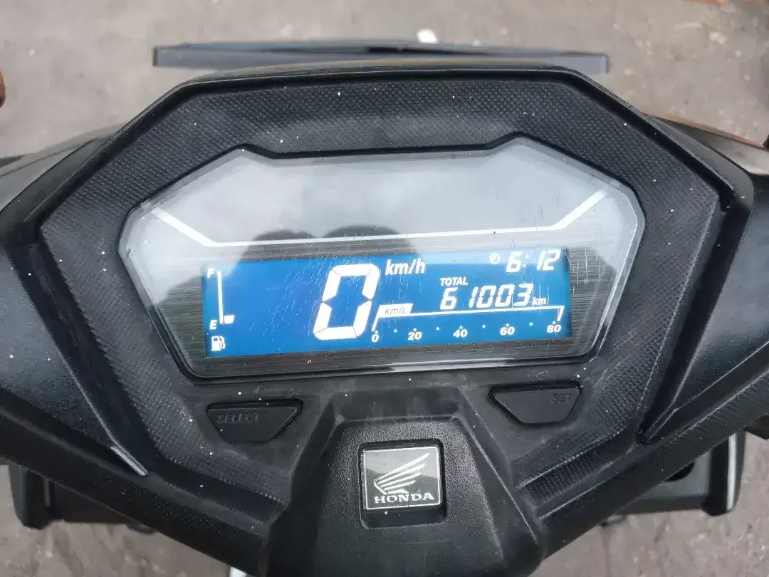 Vario 160 Tahun 2023 - Image 3 of 6