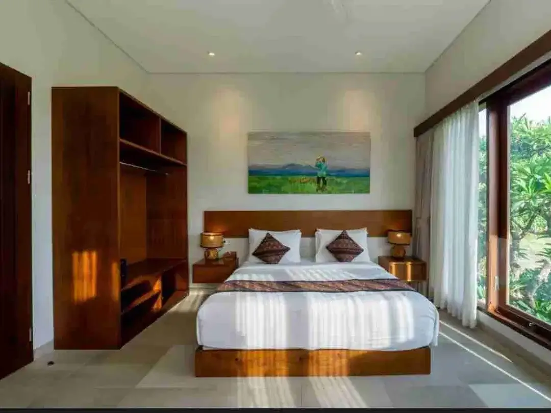 2 Unit Luxury Villa Furnished Batu Bolong Canggu - Image 8 of 10