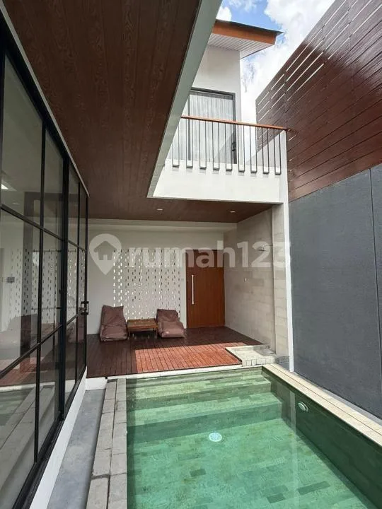 Villa Baru Furnished Pool Dekat Pantai di Berawa, Canggu - Image 4 of 4