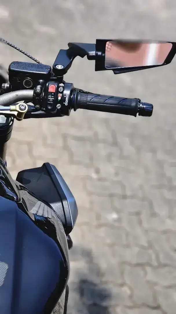 Honda CB650R Neo 2022 warna black, kondisi cakep, siap pakai. No PR. - Image 10 of 10