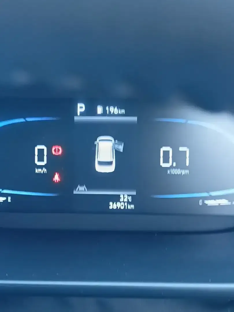 Hyundai Stargazer Prime Matic 2022 Merah - Image 7 of 8