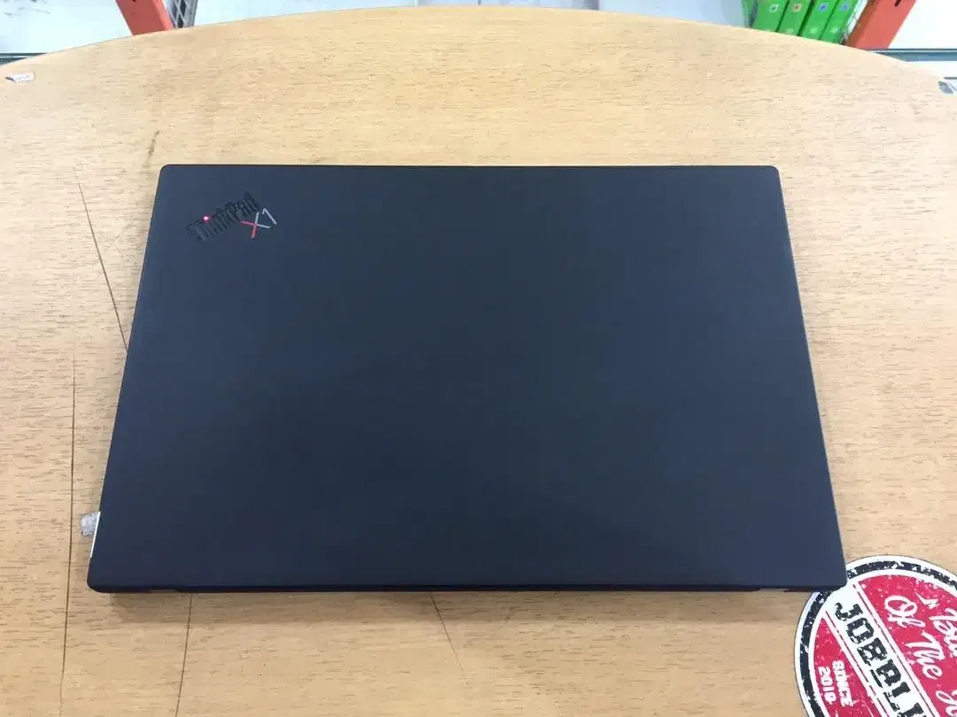 Lenovo ThinkPad X1 Carbon 8th Core i7Gen10 Ram 16GB SSD 256GB Mulus - Image 7 of 10