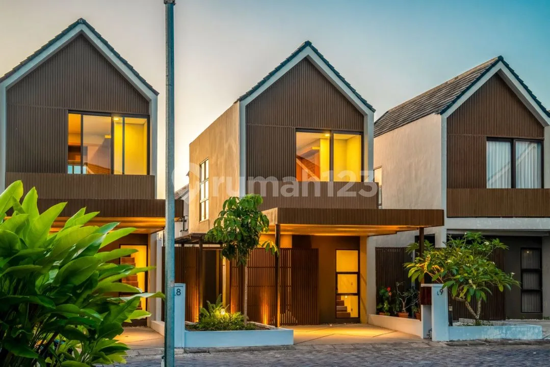 Rumah Baru 2br One Gate Sistem Jalan Kaki Ke Taman Rama Readyunit - Image 1 of 4