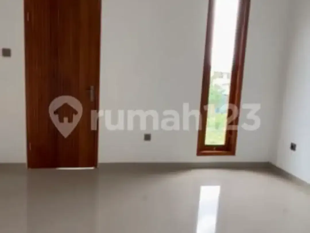 Dijual Rumah Baru 2 Lantai di Kuta Utara - Image 4 of 10