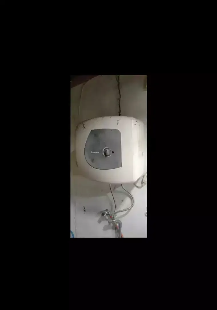 Servis pompa air,kran patah,kloset duduk, water heater,dll - Image 2 of 7