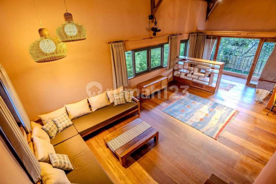 Fantastic Beautiful Villa Strategis Location In Central Umalas Bali - Image 4 of 4