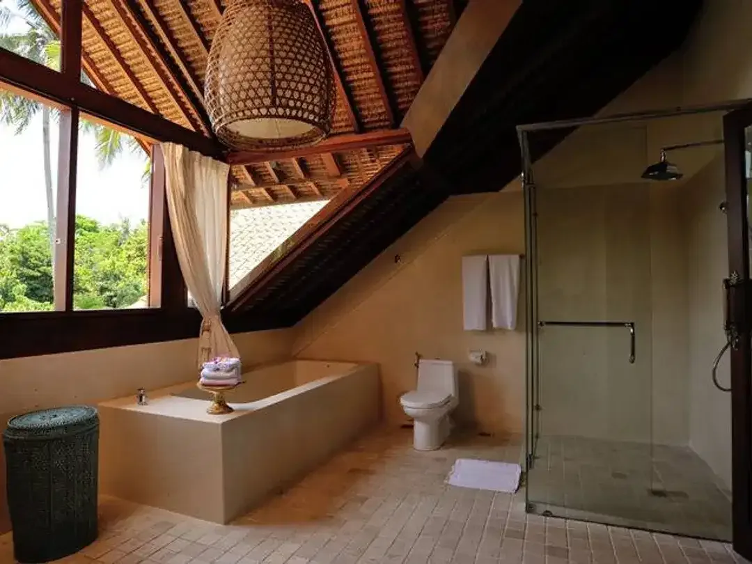 Leasehold - A Tranquil 4-Bedroom Sanctuary with Stunning Sunset Views - Image 10 of 10
