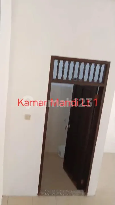 â Dijual / Disewakan: Ruko Strategis 3 Lantai - Komplek Pertokoan Sesetan, Denpasar - Image 2 of 4