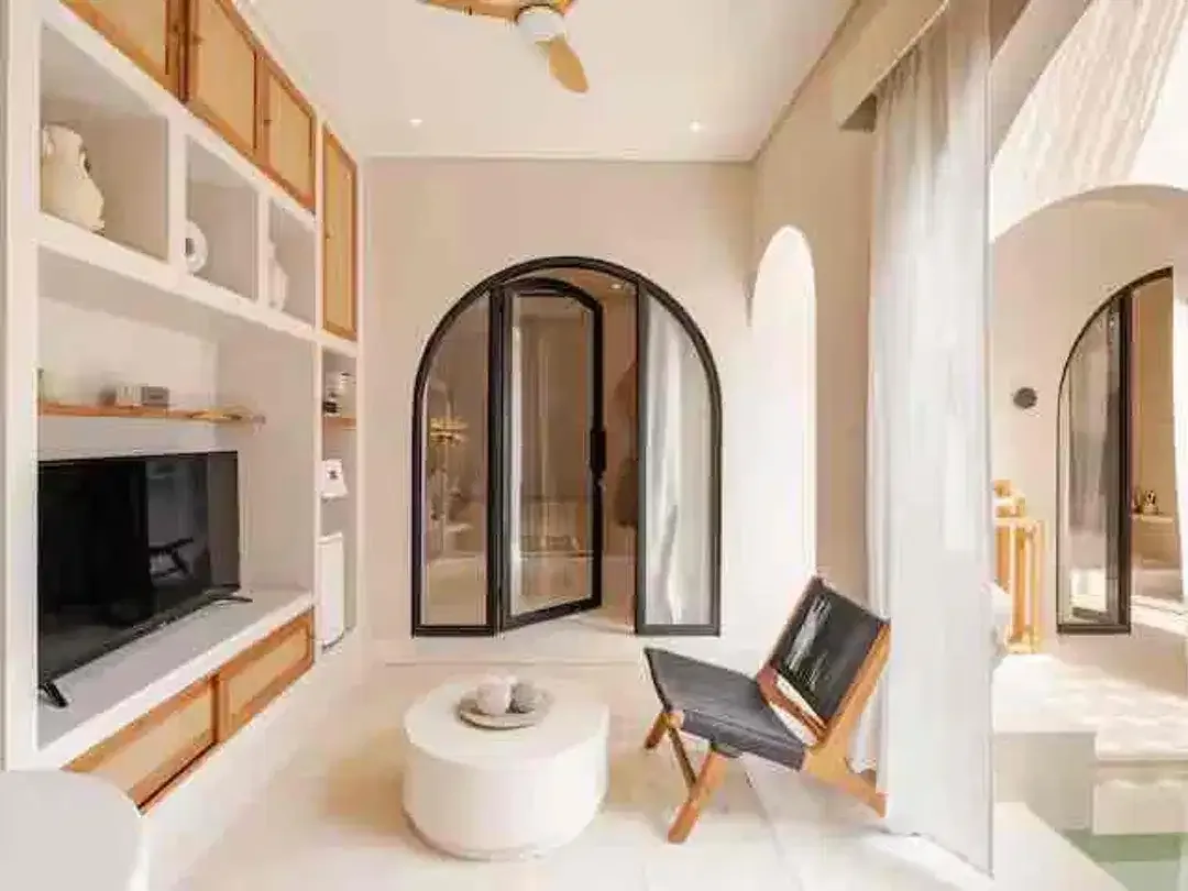 Modern Mediterranean Villa in Canggu Berawa - Image 4 of 10