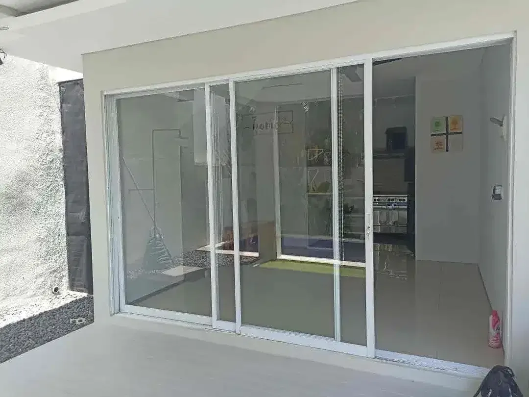 Dijual rumah Modern
Lokasi Strategis
One gate sistem
Jimbaran Bali
. - Image 7 of 10