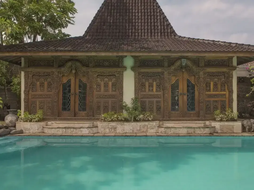 Freehold Luxury 6 Bedroom In Great Location Seminyak - Image 8 of 10