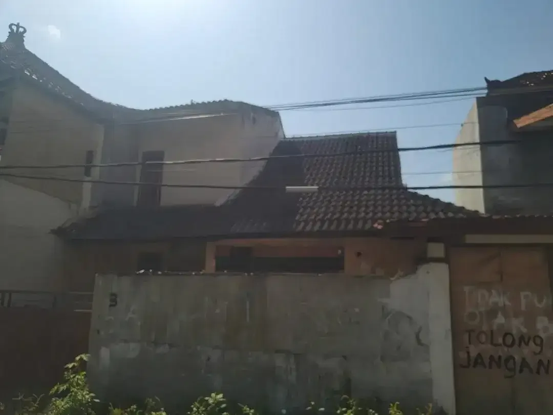 JUAL TANAH BONUS RUMAH TUA SESETAN - Image 5 of 5