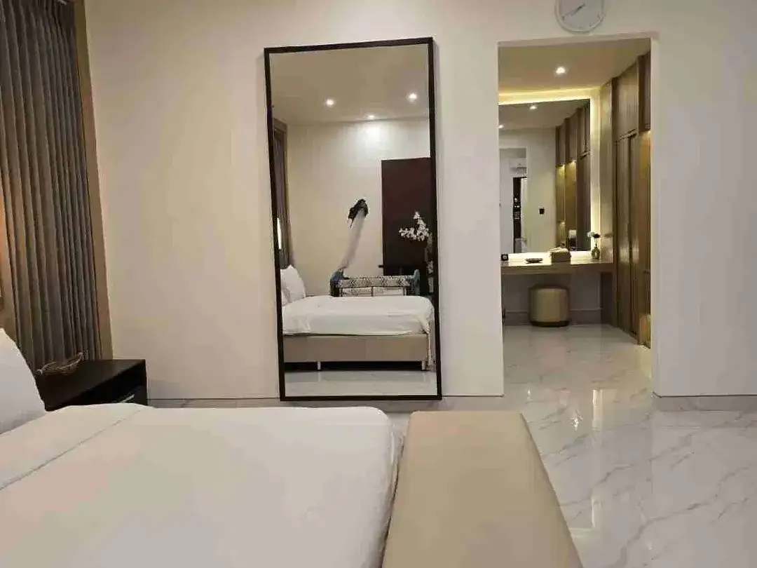 Villa Premium Full Furnished Dekat Pantai Petitenget - Image 5 of 10