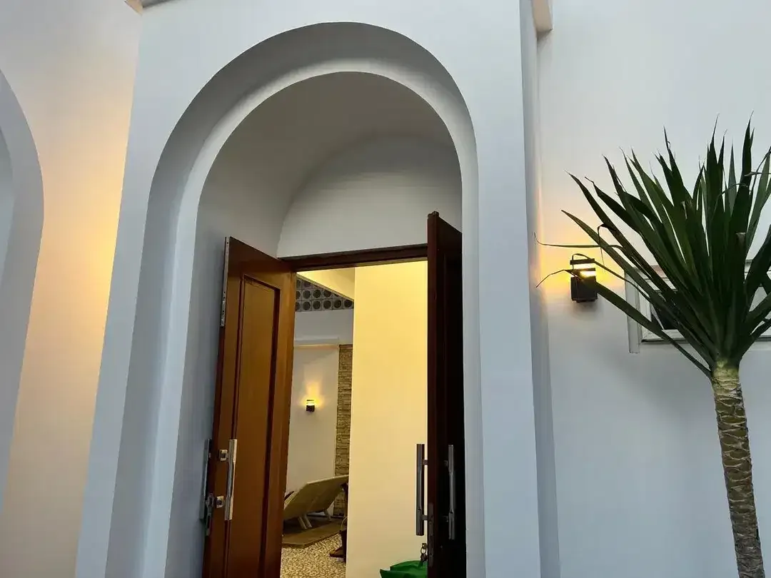Dijual Villa di Canggu Denpasar Bali - Image 7 of 10
