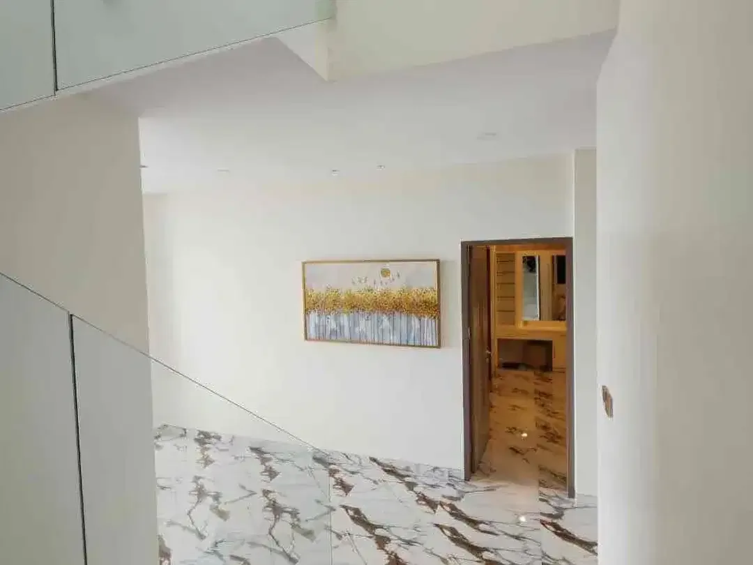 Dijual Luxury Villa di Jimbaran Dengan Spectacular View Airport, Laut, Tol dan Gunung - Image 6 of 10
