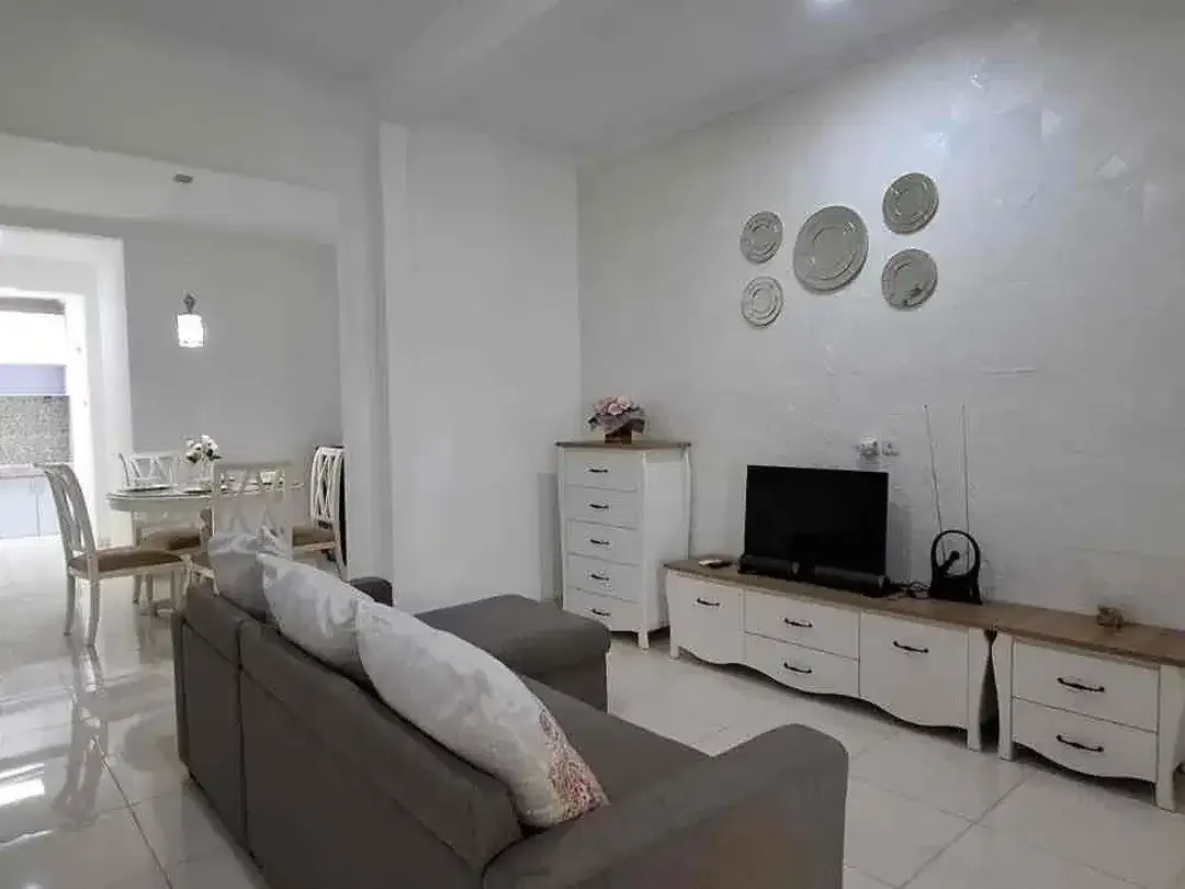 DIJUAL RUMAH SHM DI PURI GADING JIMBARAN - Image 7 of 10