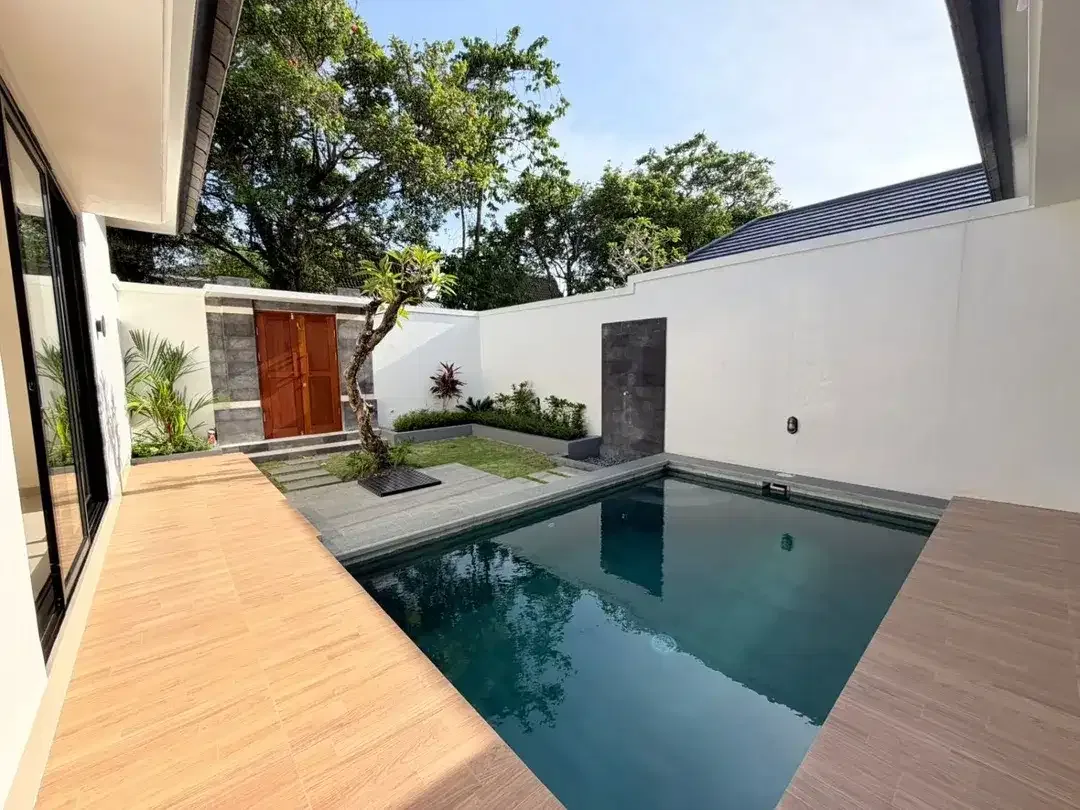 For Rent - 2 Bedroom Villa For Lease / Kerobokan - Image 4 of 9