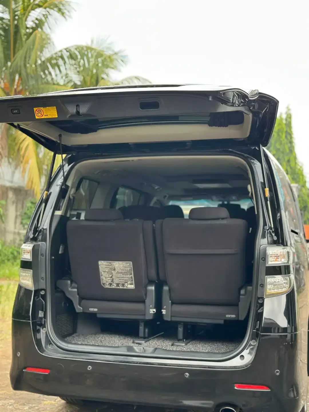 TOYOTA VELLFIRE ZG CBU 2013 (dp 15jt) - Image 9 of 10