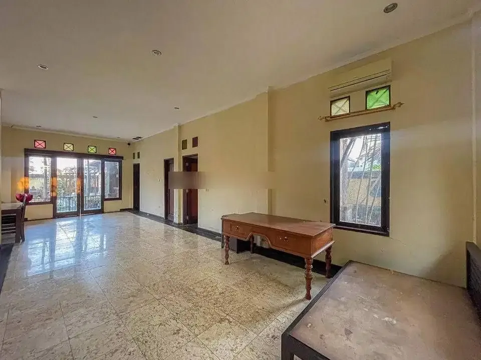 Dijual Cepat Termurah Di Area Renon Rumah 2 Lantai SHM Bali - Image 4 of 10