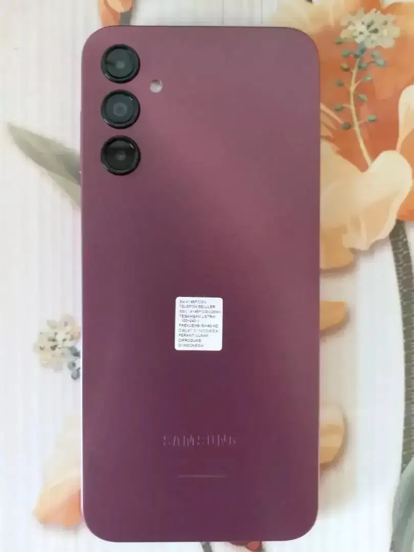 Samsung Galaxy A14 5G Dark Red - Image 8 of 8