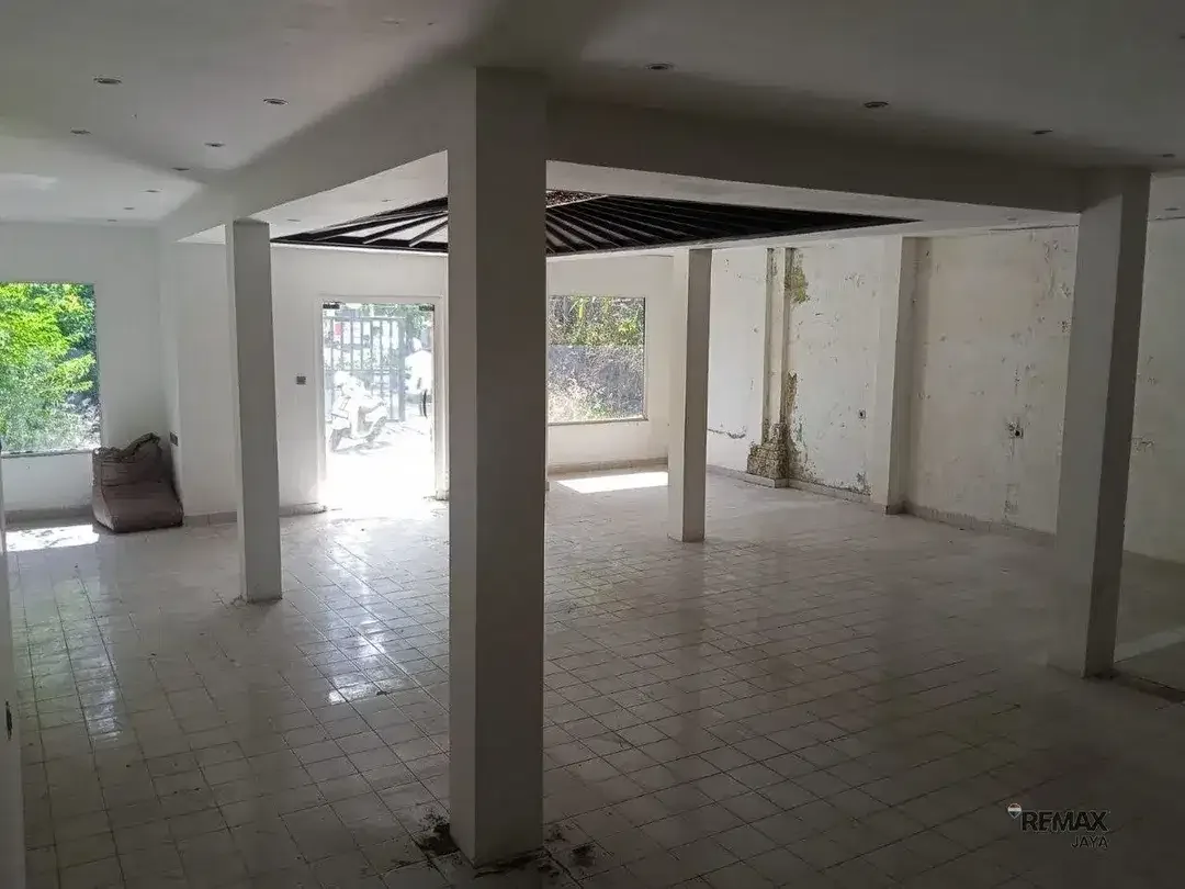 Ruko Premium 2 Lantai Disewakan, di Area Bypass Sanur, Denpasar - Image 3 of 6