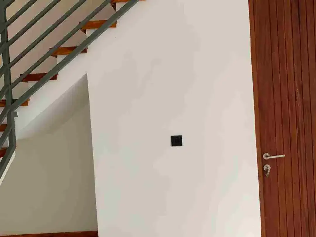 dikontrakkan rumah baru minimalis modern style lokasi di taman griya Jimbaran - Image 10 of 10