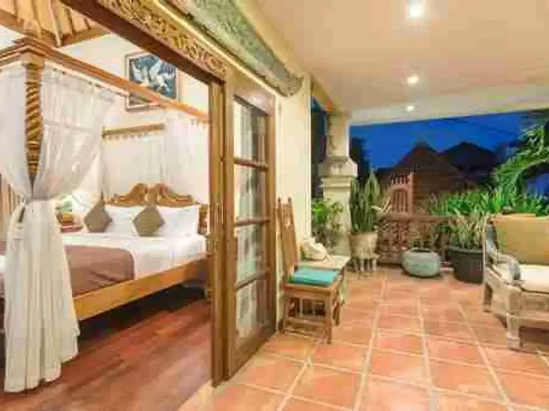 Classic Luxury Villa Walking Distance Bintang Supermarket Seminyak - Image 6 of 9