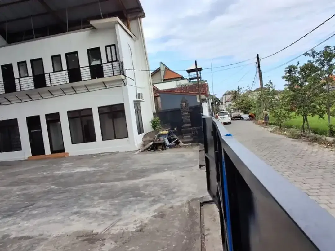 Disewakan Gudang Siap Pakai View Sawah di Pedungan, Densel - Image 1 of 6