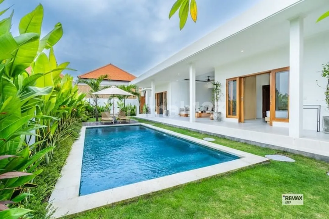 3 Bedroom Villa Close To The Beach For Rent In Batu Mejan, Canggu Area - Image 1 of 4