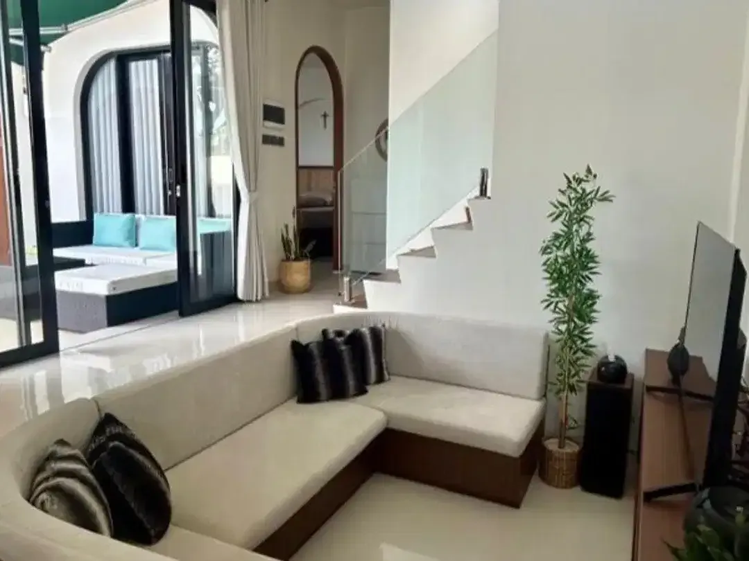 VILLA CHARMING MEDITERRANEAN IN DHARMAWANGSA NUSA DUA BADUNG - Image 4 of 10