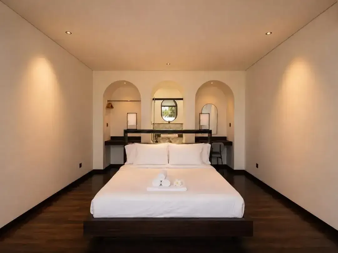BRAND NEW VILLA MODERN IN BABAKAN CANGGU - Image 7 of 10