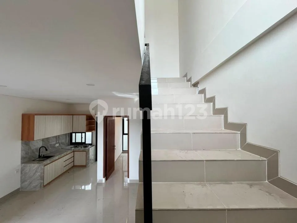 Termurah di Sanur 3 Kamar Tidur Semi Furniah Bagus Rumah Baru - Image 4 of 4