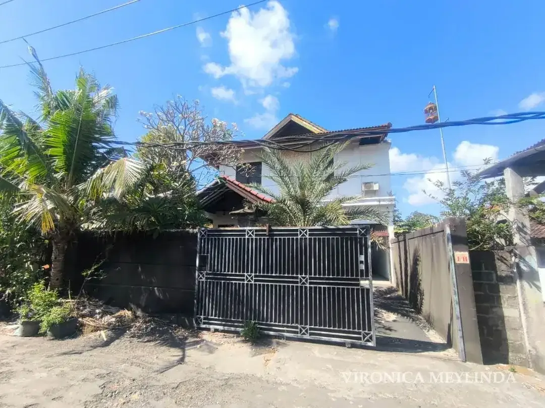 RUMAH 2 LANTAI DIJUAL – SUMERTA KLOD, DENPASAR TIMUR. - Image 4 of 10