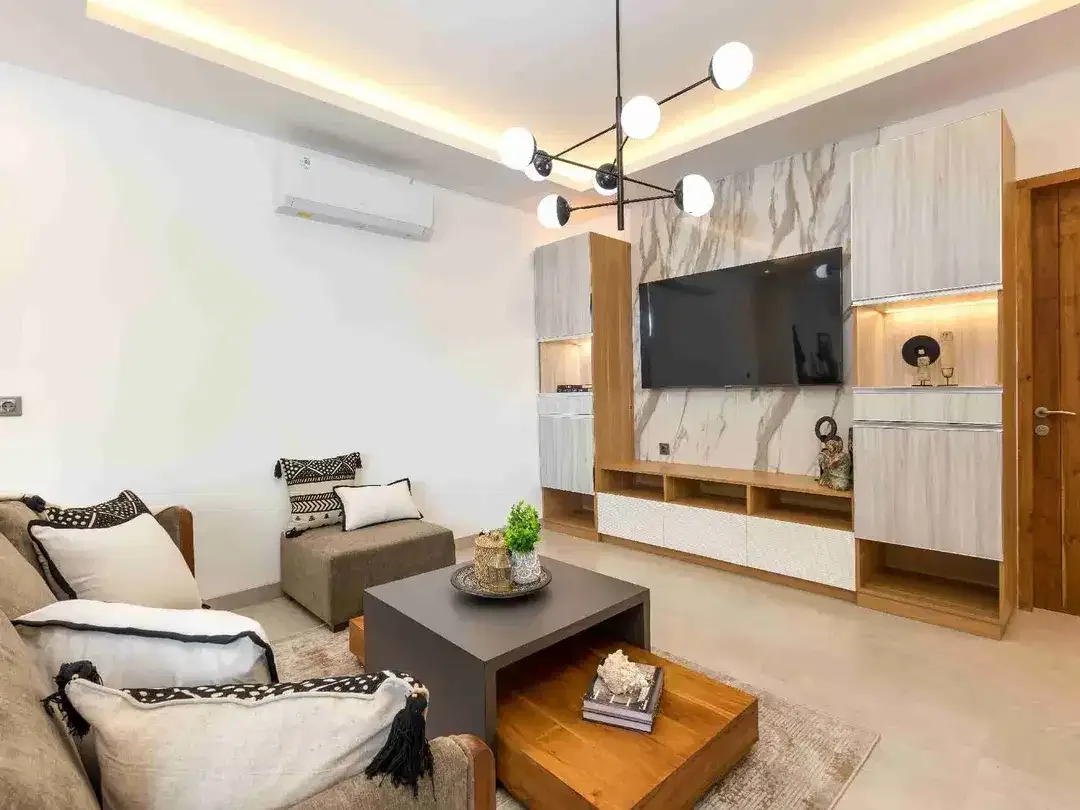 FOR RENT & SALE MODERN TROPICAL VILLA 3 BEDROOM PERERENAN CANGGU - Image 5 of 10