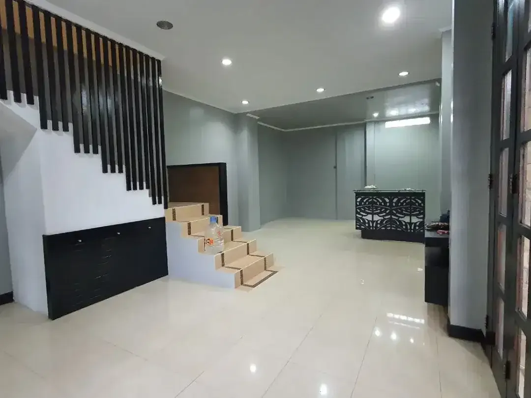 Rumah With Pool 4 Bedroom Renon Denpasar Bali - Image 4 of 6