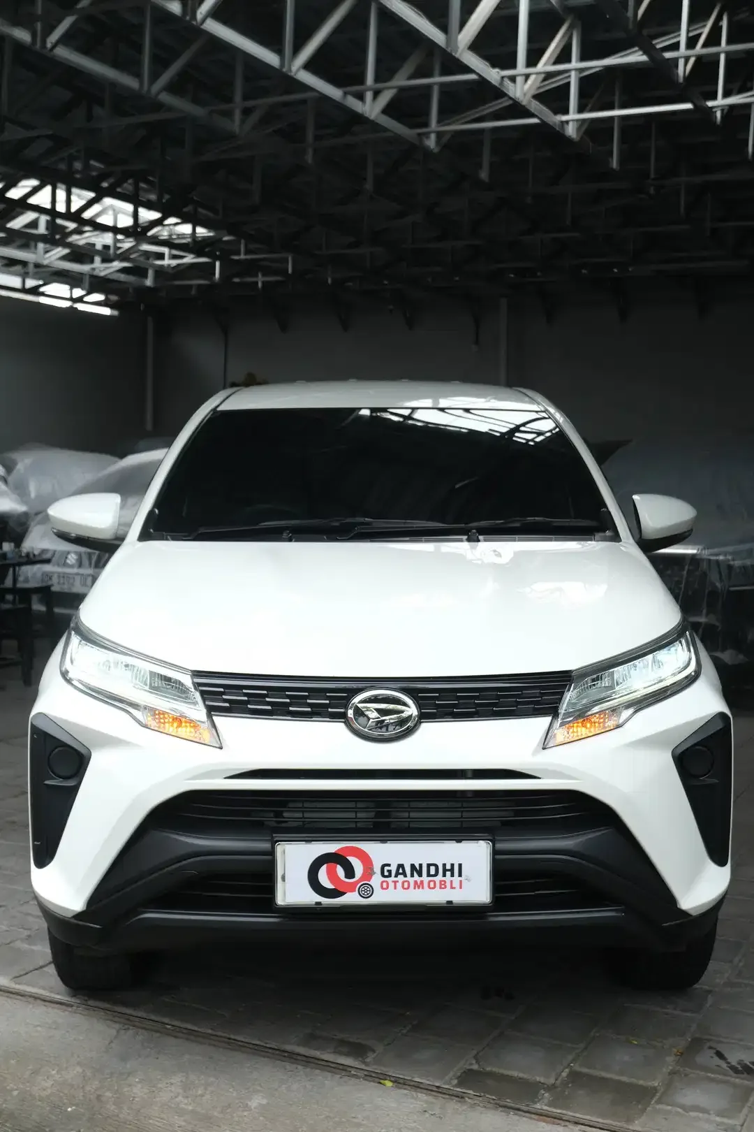 DAIHATSU TERIOS X MANUAL 1.5 MT 2023 - Image 2 of 10