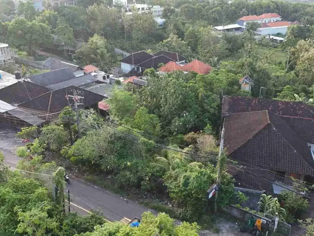 Kavling Komersial Luas 3800m² di Jalur Utama Uluwatu, Prospek Tinggi - Image 6 of 10