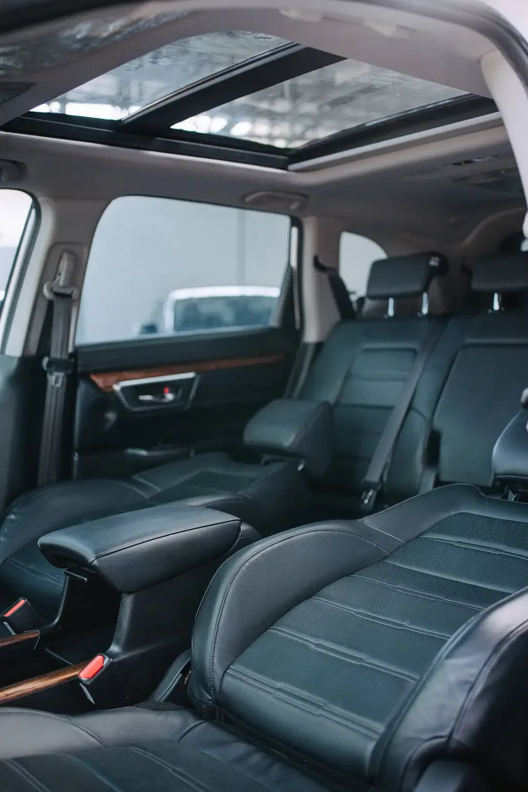 HONDA CRV PRESTIGE 1.5 TURBO MATIC 2021 - Image 7 of 10