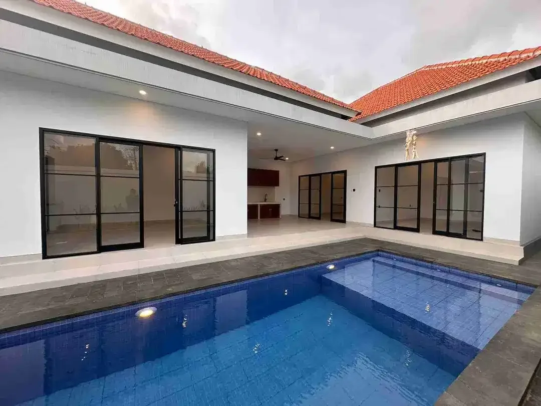 Brand New Villa 3 Bedroom Umalas Unfurnish with Garden - Image 1 of 10