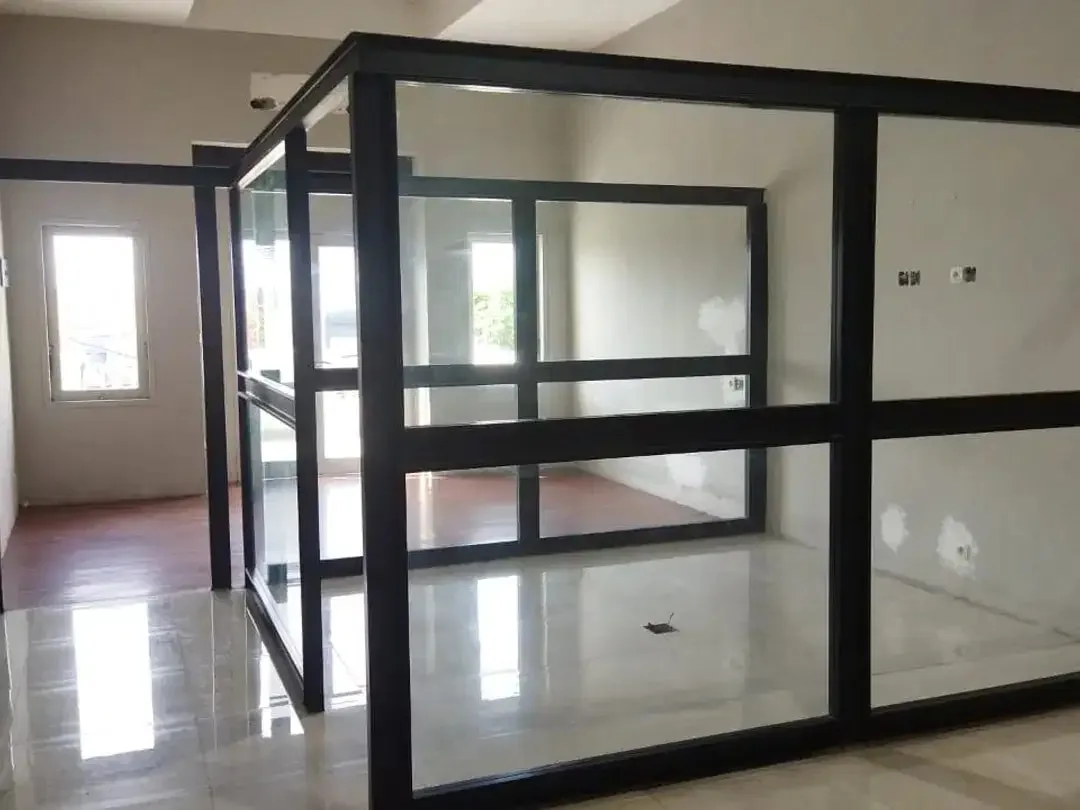 Dijual Cepat Ruko 3 Lantai Traffic Padat Kerobokan Bali - Image 3 of 8